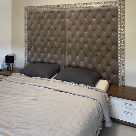 Casa vacanze Awesome In Valtursko Polje With Kitchen *