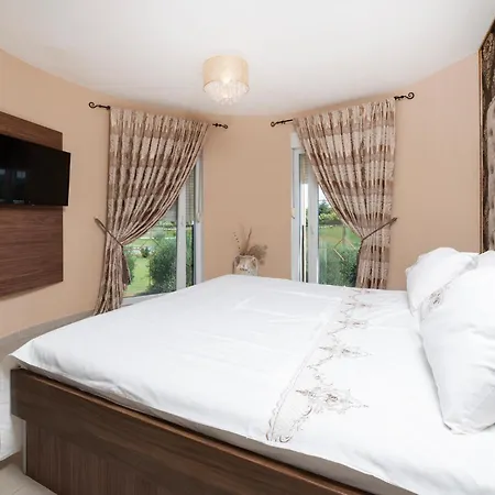 Belle Maison à Valtursko Polje Avec Sauna *